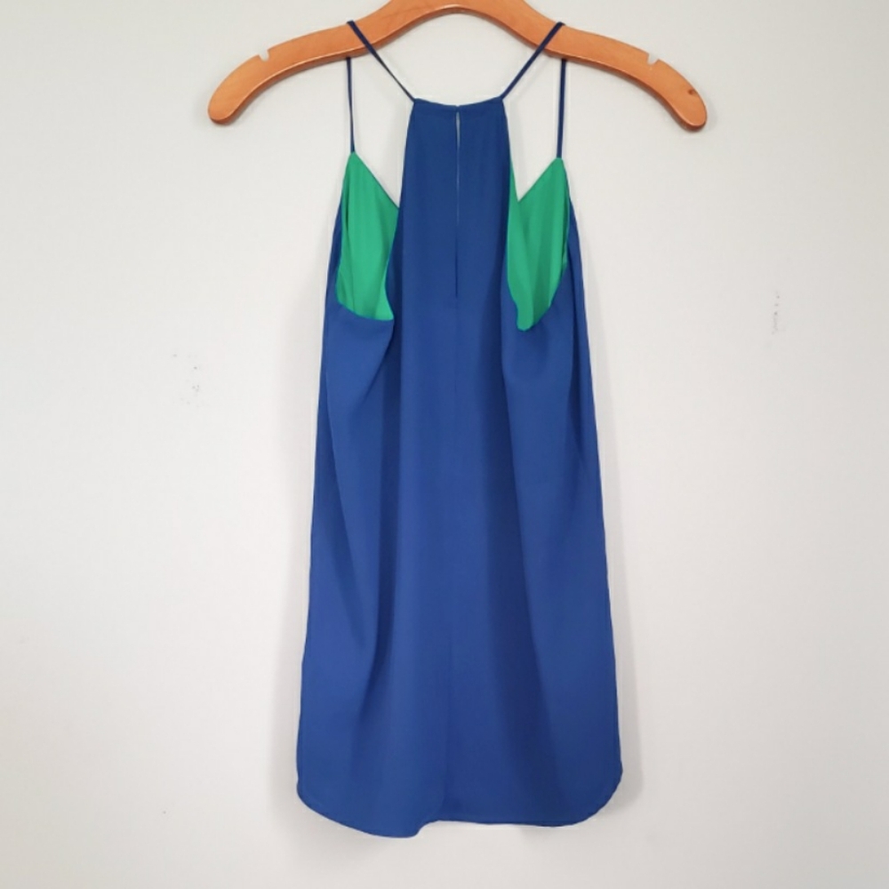 Express Reversible Cami - Picture 5 of 7